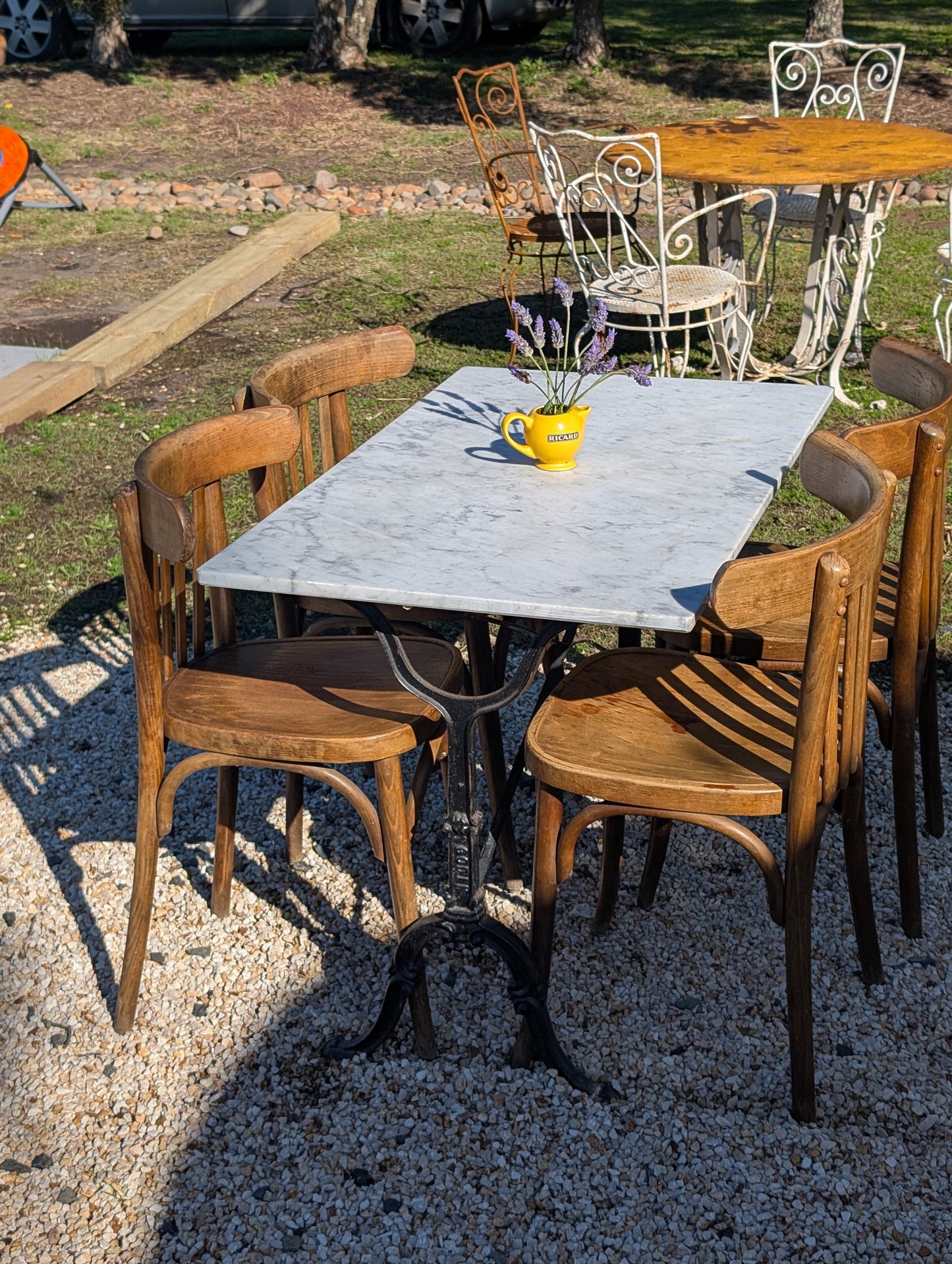 French bistrot table with Cast iron legs and marble top, early XXth Century
