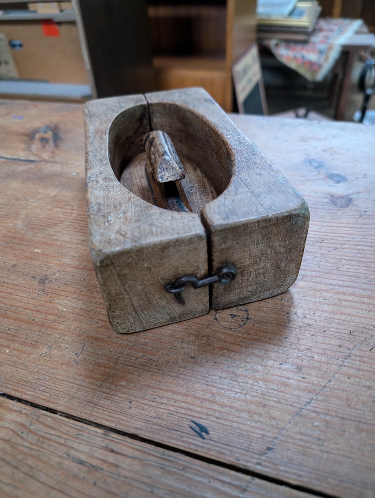 Vintage wooden butter mold - 19th Century