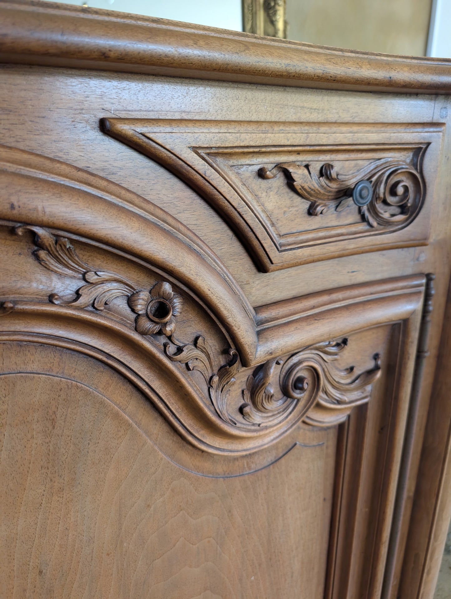 18th Century French Louis XV style walnut buffet enfilade