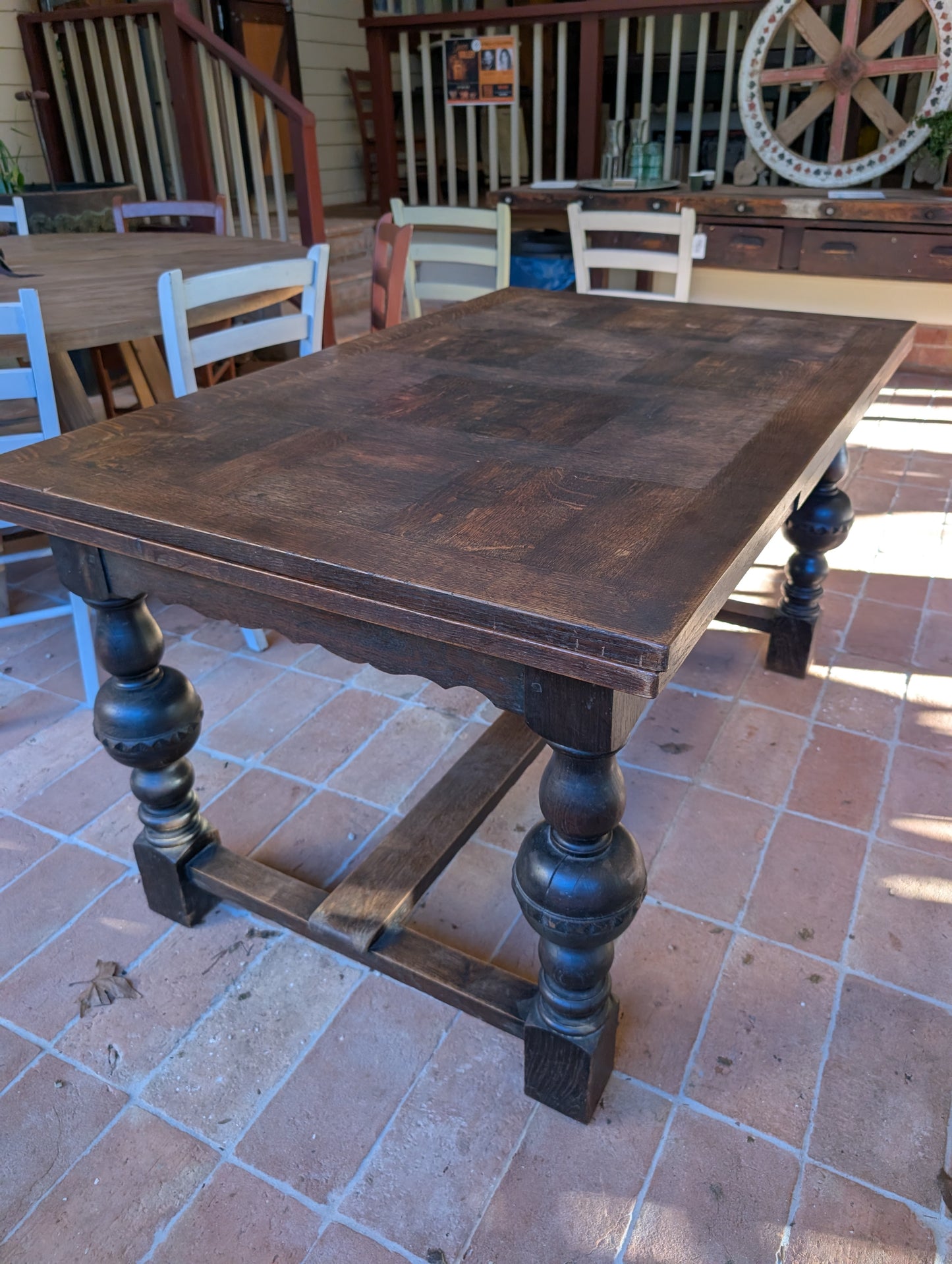 C19th antique oak Baroque-style dining table with extensions