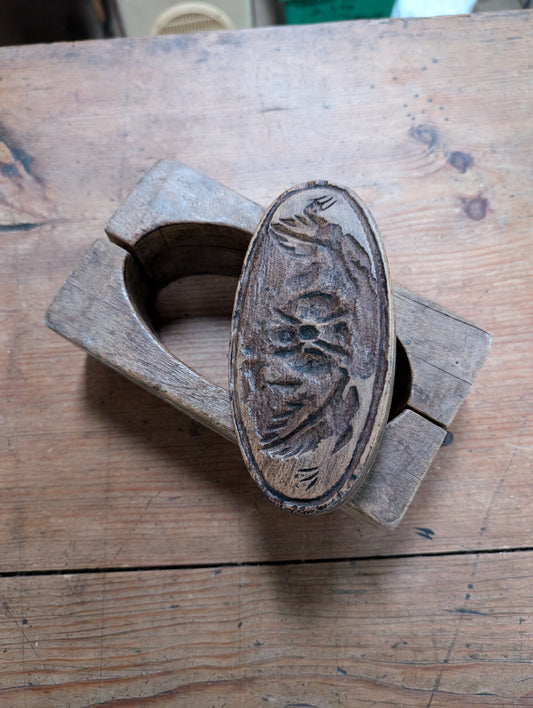 Vintage wooden butter mold - 19th Century