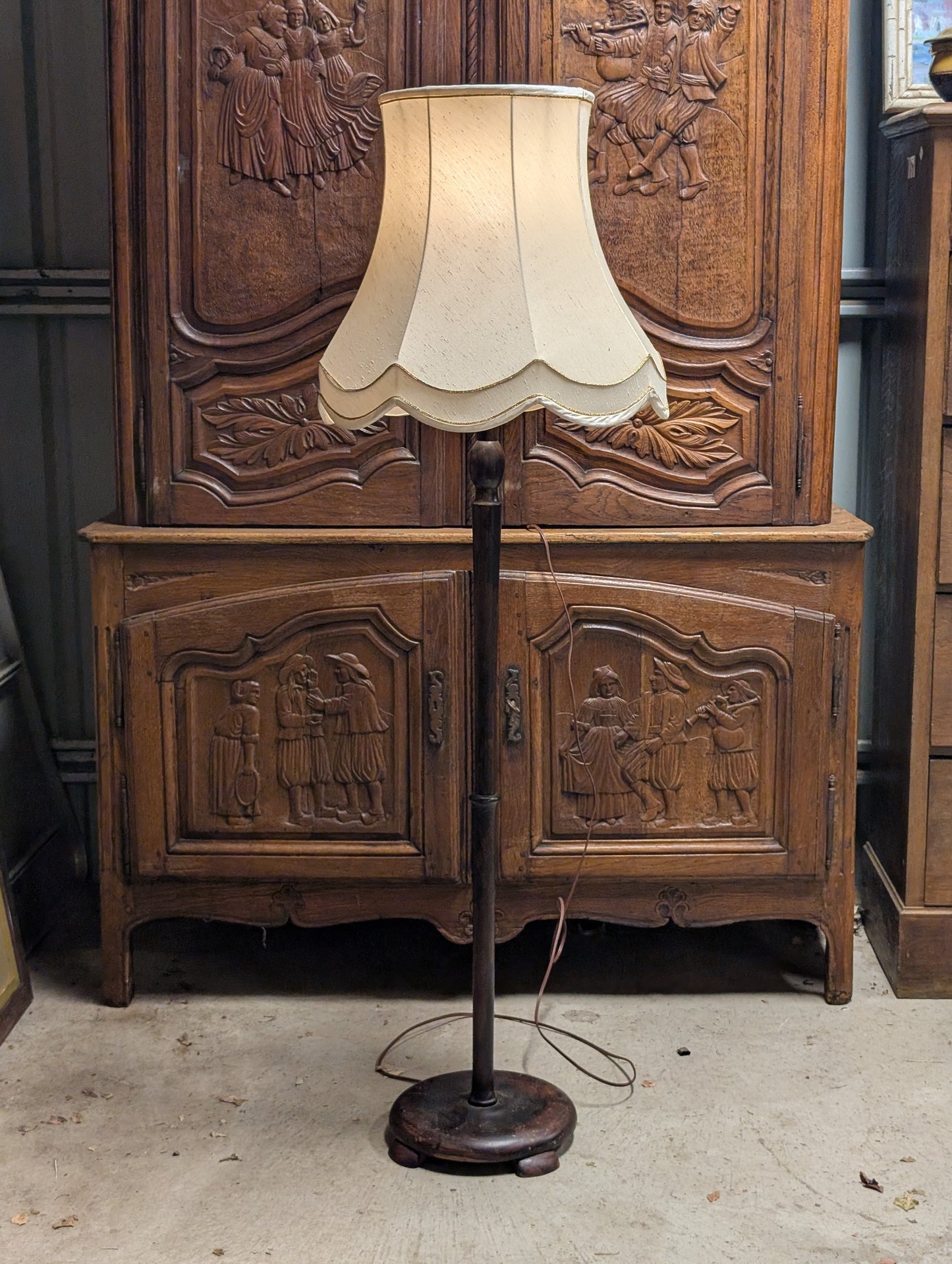 1930s turned timber floor lamp