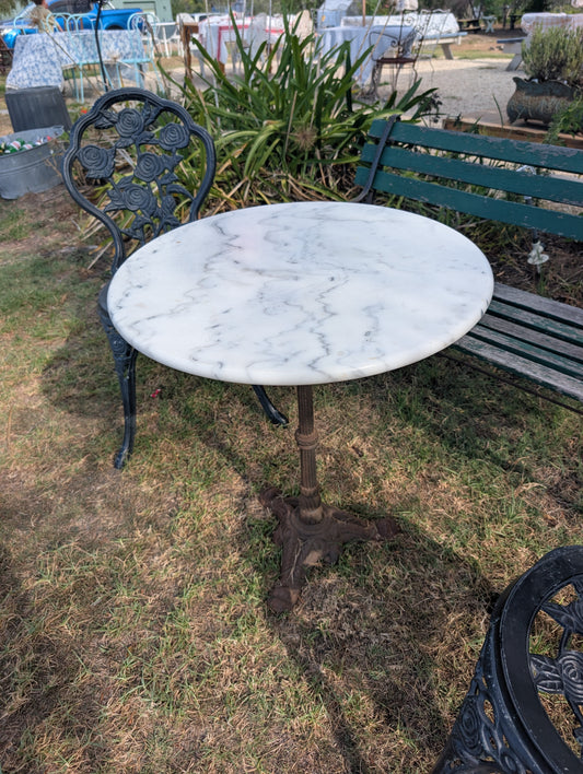Antique Bistrot table, marble top and cast iron