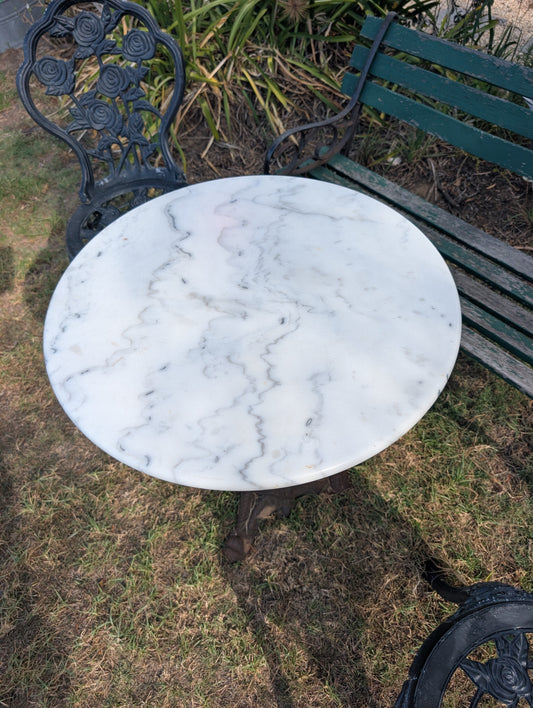 Antique Bistrot table, marble top and cast iron