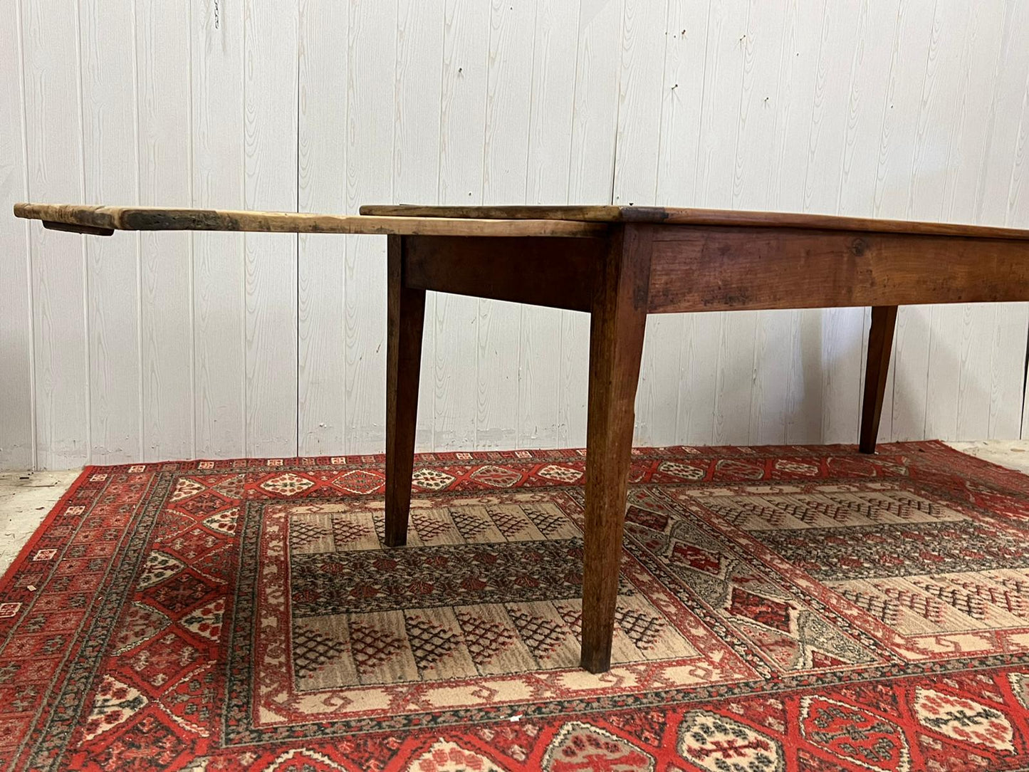 Farm table with drawer & extension