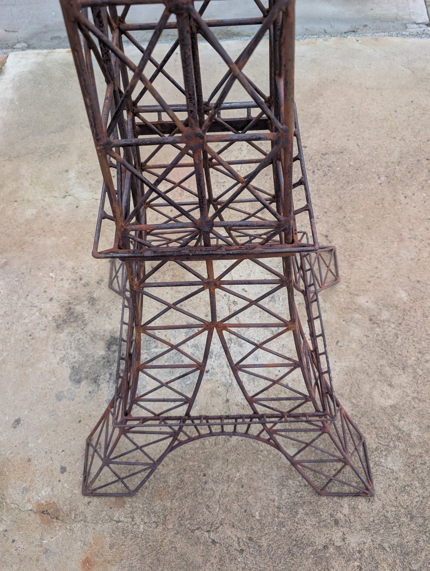 Eiffel Tower wrought iron garden stand (229 x 82 x 82cm)