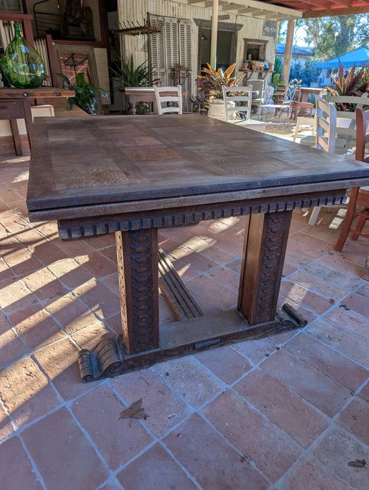 Renaissance style oak table with extensions