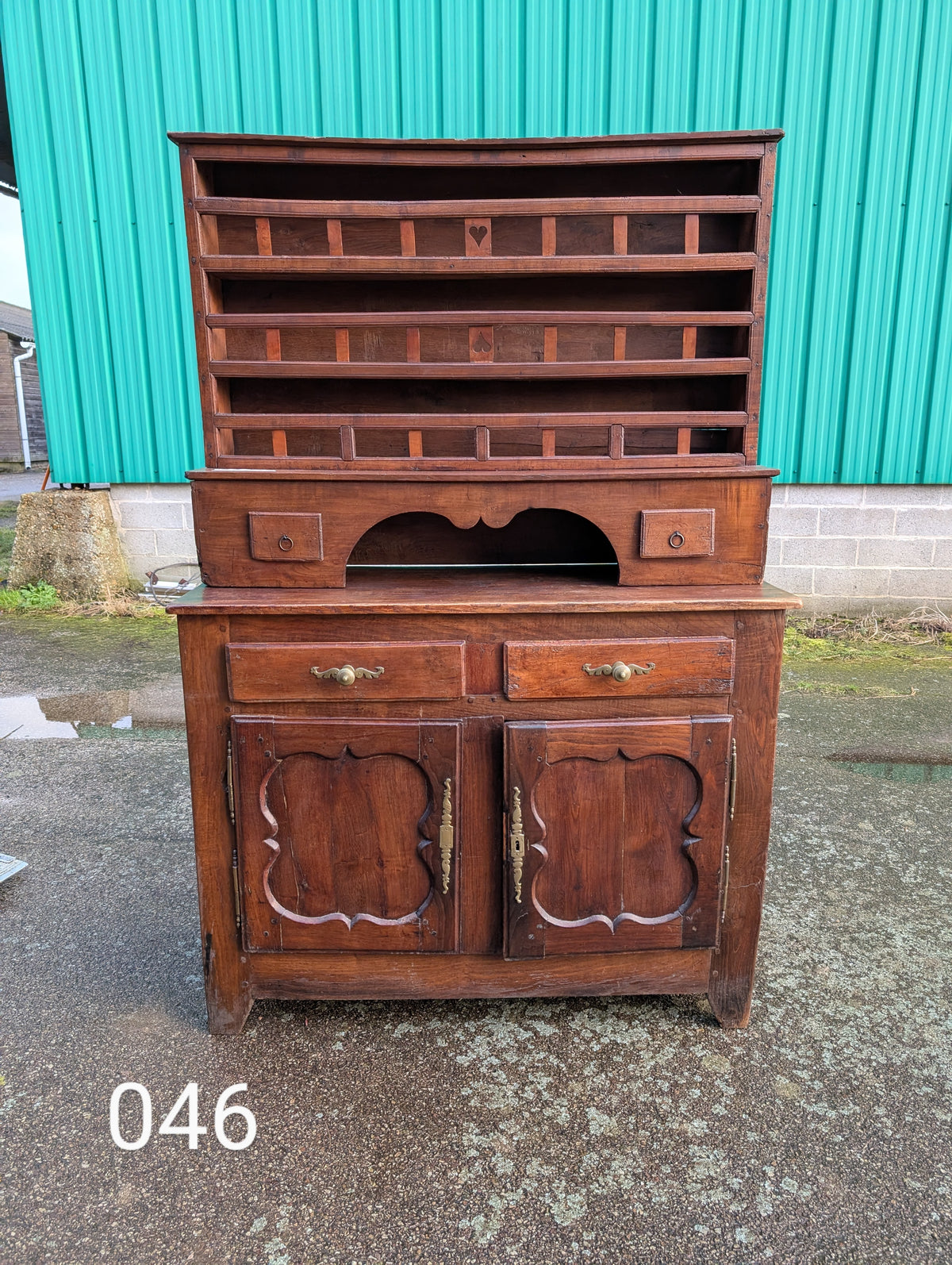 Mid C18TH french Oak provincial Vaisselier