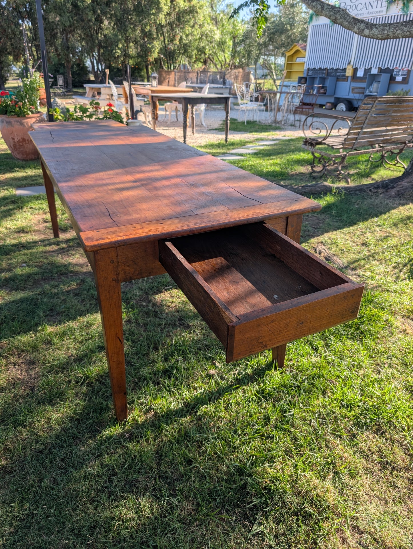 Farm table with drawer & extension