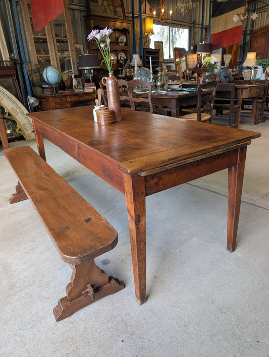 Farm table with drawer & extension